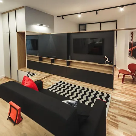 アパート Harmony- Brand New & Cozy Very Center Of